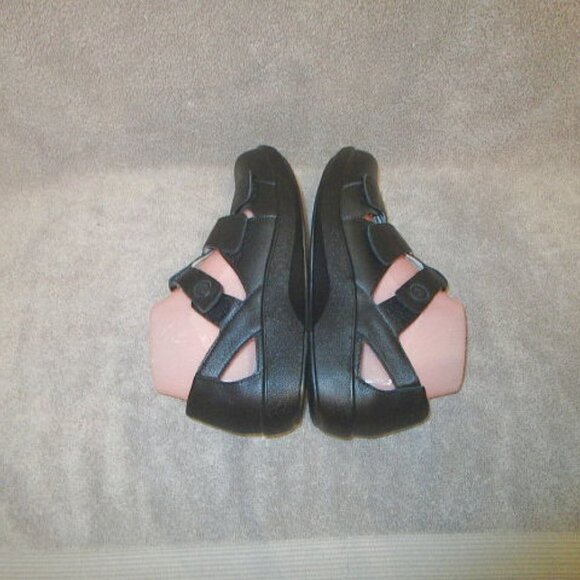 Alegria TRAQ Black Out LEATHER Comfort Size 38 US 8 8.5 SANDALS Fisherman ADJUST - Picture 10 of 13